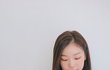휴대폰 하는 31세 김연아.jpg