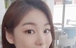립스틱 바르는 김연아.jpg