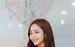 36세 박민영 브이.jpg