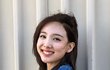 26세 나연, 27세 지수.jpg