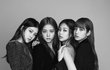로제,리사, 제니,지수,수지,세경,윤아,민영.jpg