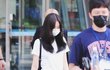 제니 이 치마 예쁘지않냐ㅜㅜ