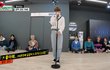 영지한테 엄마미소 날린 남돌...jpg