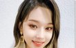 윈터 특유의 눈웃음