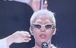 이찬혁 미틴거 아냐?