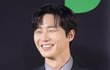 박서준 눈웃음