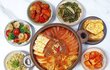 이렇게 한상 차려 먹는 거 쉽지 않아