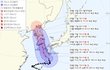태풍 카눈 현재 모습 눈이 또렸히 보임.우리나라에 다가서