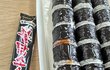 꼬마김밥에 불닭소스 최고