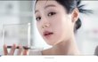 와 이 사람 25살이래 25살이 이렇게 생겼을 수 있나?