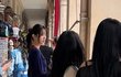 장원영 파리 미술관서 목격ㅋㅋ