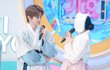 성찬 안유진 보는 눈빛 ㅈㄴ스윗하다