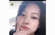 설리의 손목 타투와 밴드