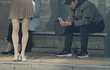 혹시 여자 다리만 사진찍어도 몰카로 걸리나요??
