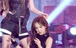 이즈나 유사랑 어깨 엄청 좁다