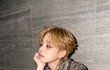 윈터 이거 미소년같아
