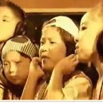 "<b>둘리</b>스쿨" 이라고 기억 나시는 분 없나요???