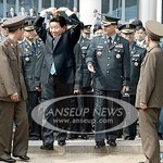 <b>각하</b> 이러시면 아니되시옵니다 ~~~ ! ! !