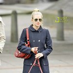 사과머리 한 시에나 <b>밀러</b>는 지금 데이트중