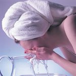 피부미인은 술 마실때 물티슈부터 챙긴다 ~