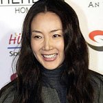최지우 충격최근~코가 무너지고 있다~!!잭슨<b>저리</b>가라..