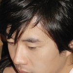 권상우 <b>코앞</b>에서 찍은 사진 - 적나라한 피부