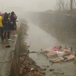 <b>날씨</b>도 추운데 뭐하냐 옷벗고