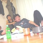 <b>황정민</b> 뭐하는 거지?