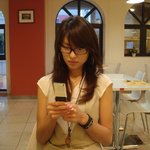 ●어제 압구정 음식점에서 찍은 <b>김정화</b>~ 빛이 확나더라