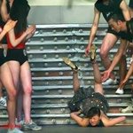 아 제데로 <b>민망</b> - -굴욕적