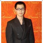 ♡완벽한 조인성♡ 검테도 너무 잘어울려<b>주시</b>겅 크아~~~악~♥