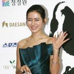 초록드레스입은 손예진 각선미 <b>작렬</b>!!