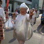 아주머니의 <b>난감</b>한 코스프레