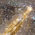 눈내리는데 커플들 <b>우산</b> 하나쓰구 다니네요...