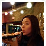 크럼핑 소녀 손담비의 <b>la</b> 여행기