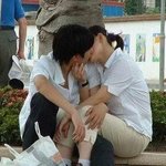 중국 너무 <b>떳떳</b>한 길거리 애정행각