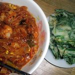 오징어튀김이랑 아구<b>무침</b>