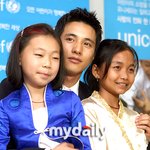 원빈 옆 안소희와 <b>수영</b>?