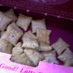 <b>롯</b>ㅇ 씨ㅇ얼 딸기맛에 곰팡이가.....ㅠㅠ