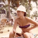 <b>중년</b>배우 김형자의 아찔 사이즈 비키니 사진 공개