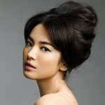 여자의 변신은 <b>무죄</b>? 청순한 혜교씨는 어디 갔나?