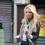 제주 해녀복입은 파리의 <b>미샤</b>버튼 직찍!