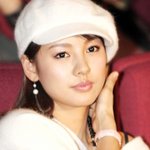 인사올려요 사람들이 <b>효리</b> 많이 닮았다고 하는데.,.