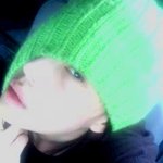 화장기 하나없는 <b>렉시</b> 쌩얼 '모자놀이' 잘어울리네..