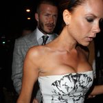 빅토리아 <b>베컴</b> 최근, 점점 더 커지는 가슴