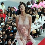 얼굴 이쁘고 <b>몸매</b> 좋은 한예슬 드레스  퍼레이드~