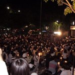 촛불<b>집회</b> 장소에서 외계인을 찍음...(사진첨부)