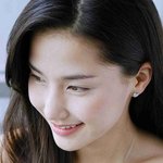 <b>세련</b>된 이목구비 공현주