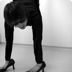 셀카쟁이 '4<b>차원</b> 소녀'를 아시나요?