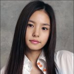 ‘쌩얼미녀’ 민효린,온라인 <b>인기</b> 타고 연예계 <b>본격</b> 진출